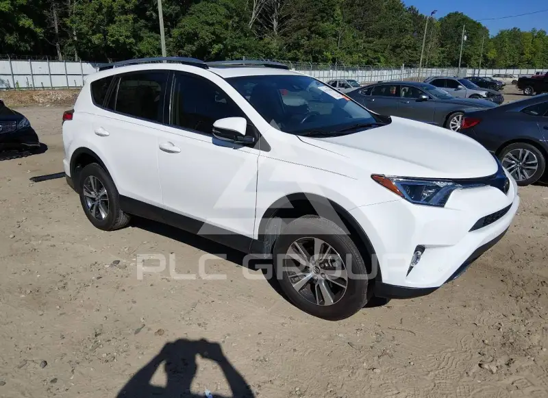 2018 Toyota RAV4 фото