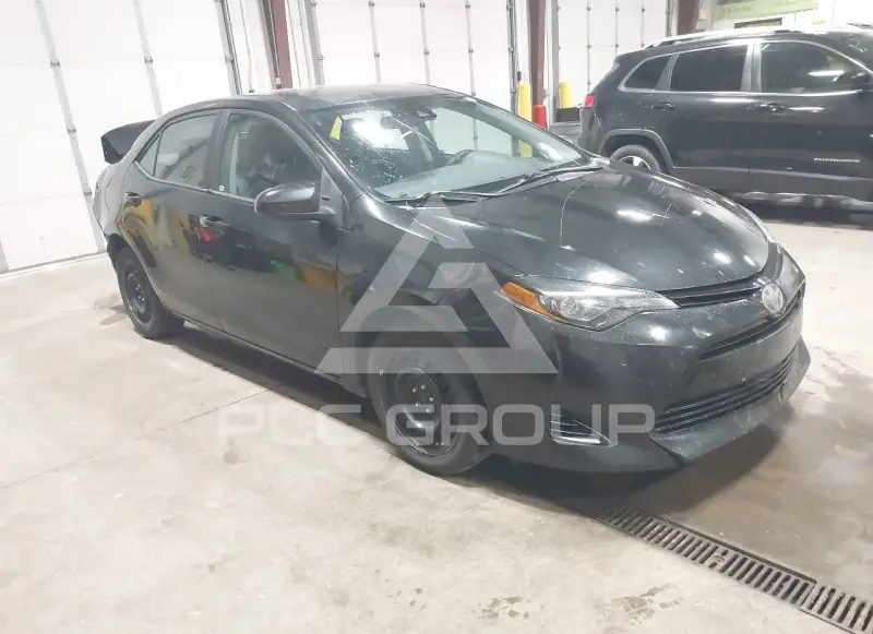 2018 Toyota COROLLA фото
