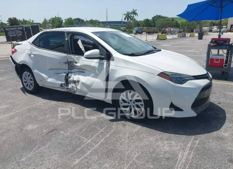 2018 Toyota COROLLA фото