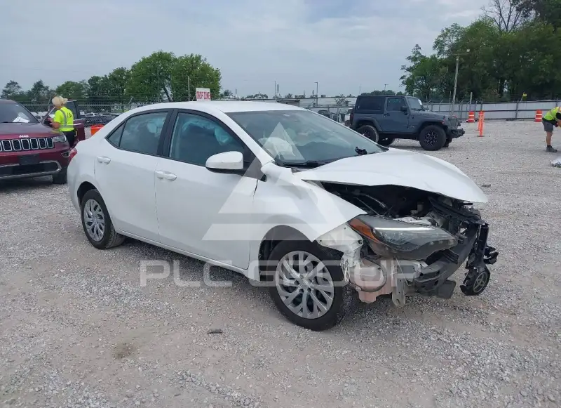 2018 Toyota COROLLA фото