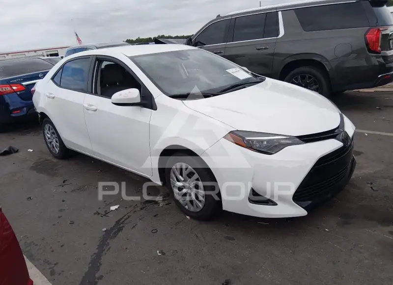 2018 Toyota COROLLA фото