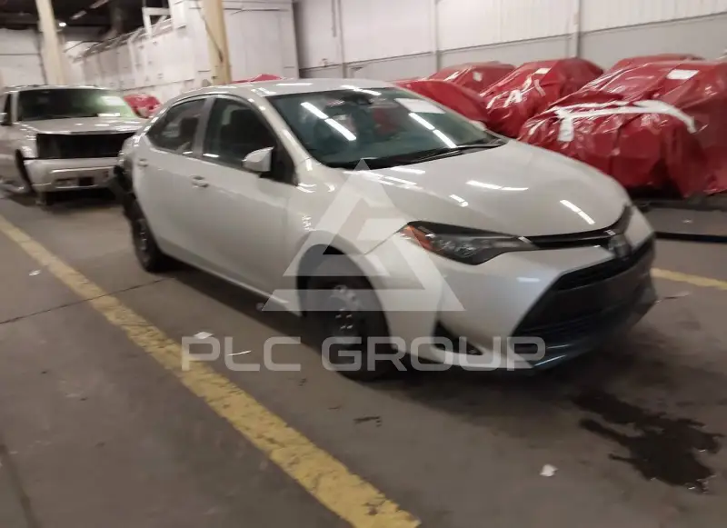 2018 Toyota COROLLA фото