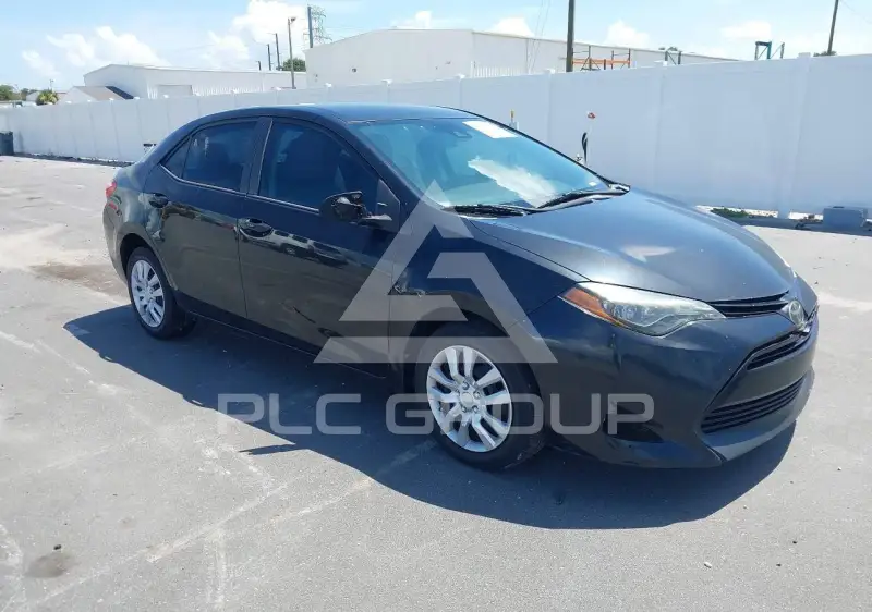 2018 Toyota COROLLA фото