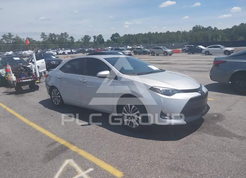 2018 Toyota COROLLA фото