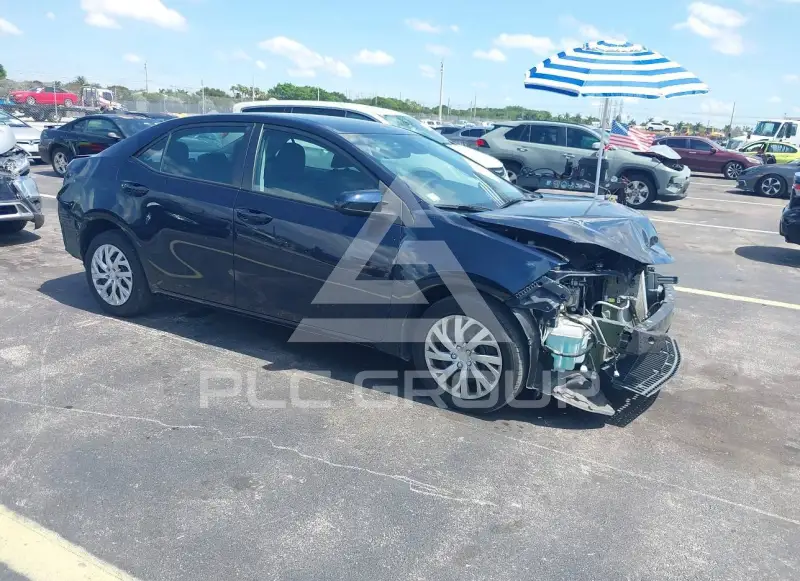 2018 Toyota COROLLA фото