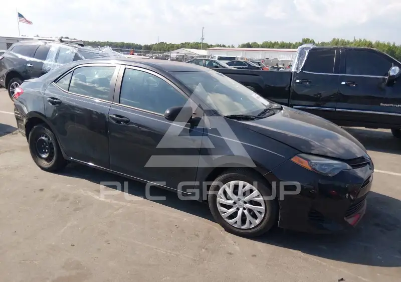 2018 Toyota COROLLA фото