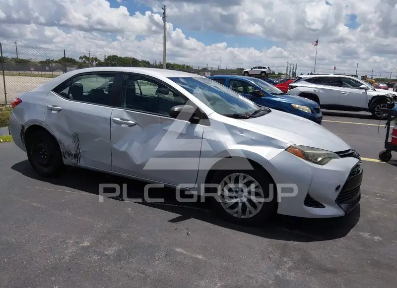 2018 Toyota COROLLA фото