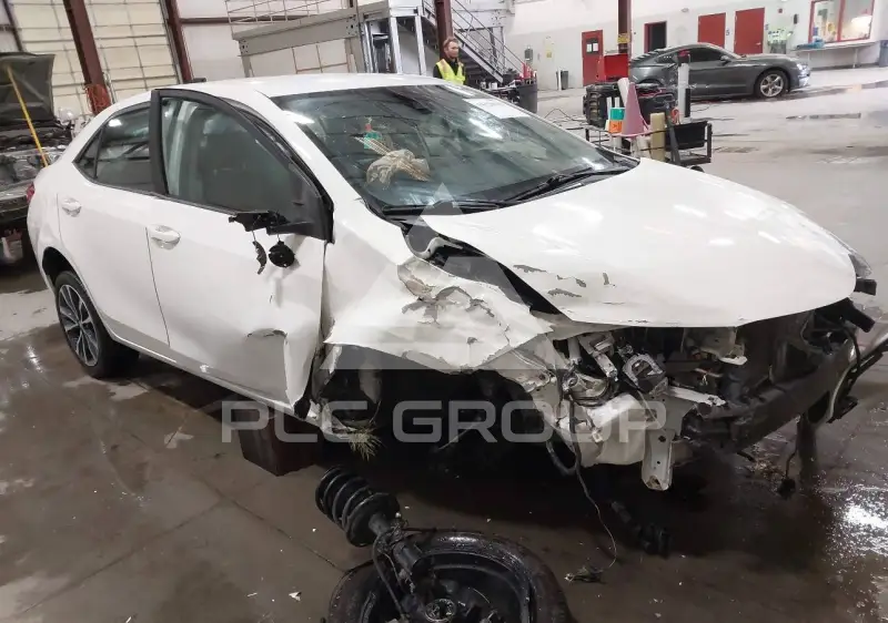 2018 Toyota COROLLA фото