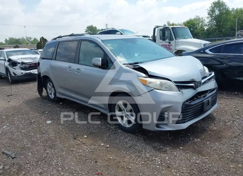 2018 Toyota SIENNA фото