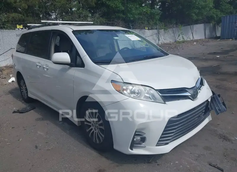 2018 Toyota SIENNA фото