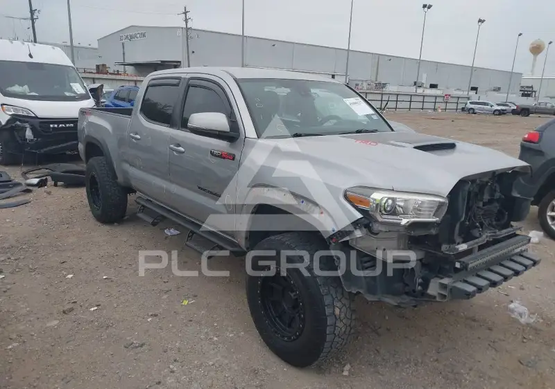 2018 Toyota TACOMA photo