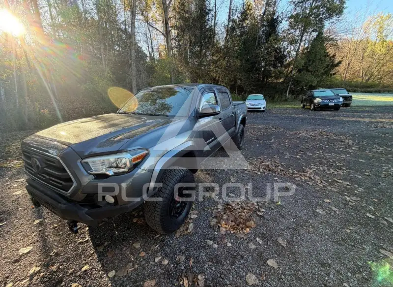 2018 Toyota TACOMA фото