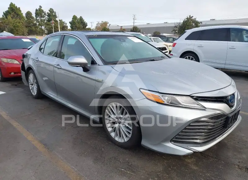 2018 Toyota CAMRY photo
