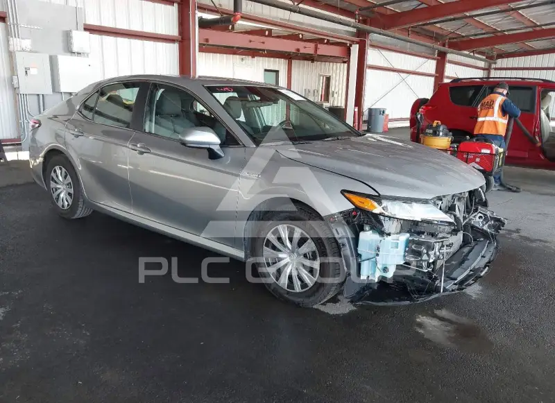 2018 Toyota CAMRY фото