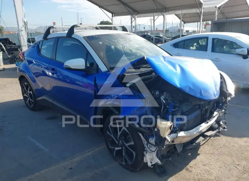 2018 Toyota C-HR photo