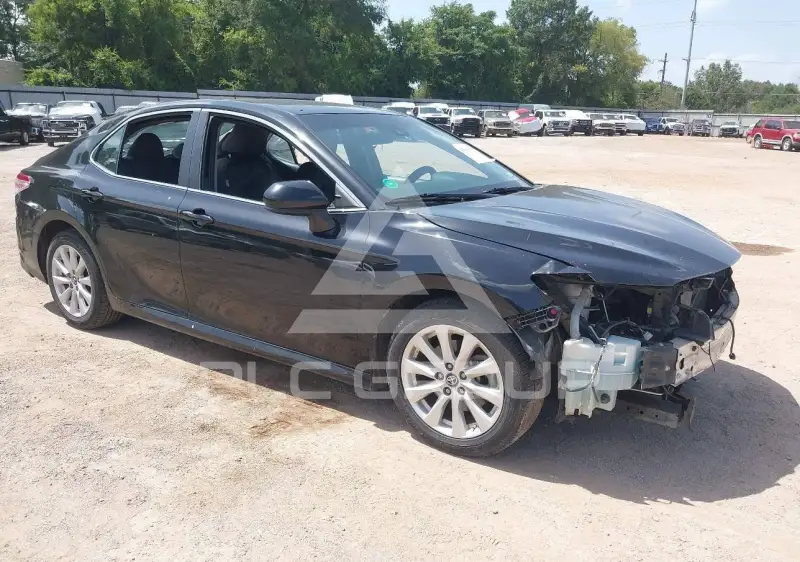 2018 Toyota CAMRY photo