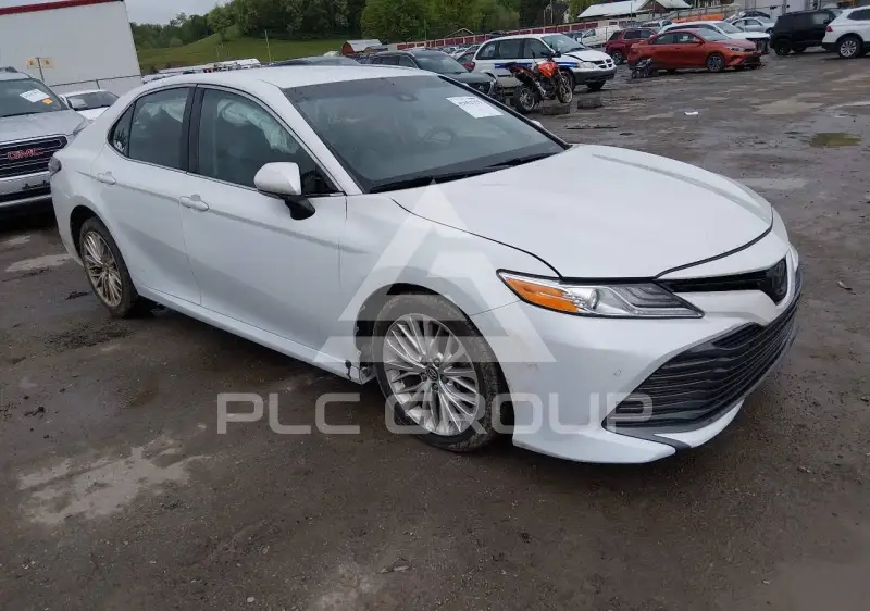 2018 Toyota CAMRY фото