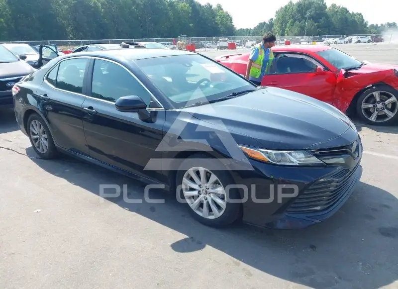2018 Toyota CAMRY фото