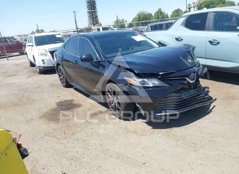 2018 Toyota CAMRY фото