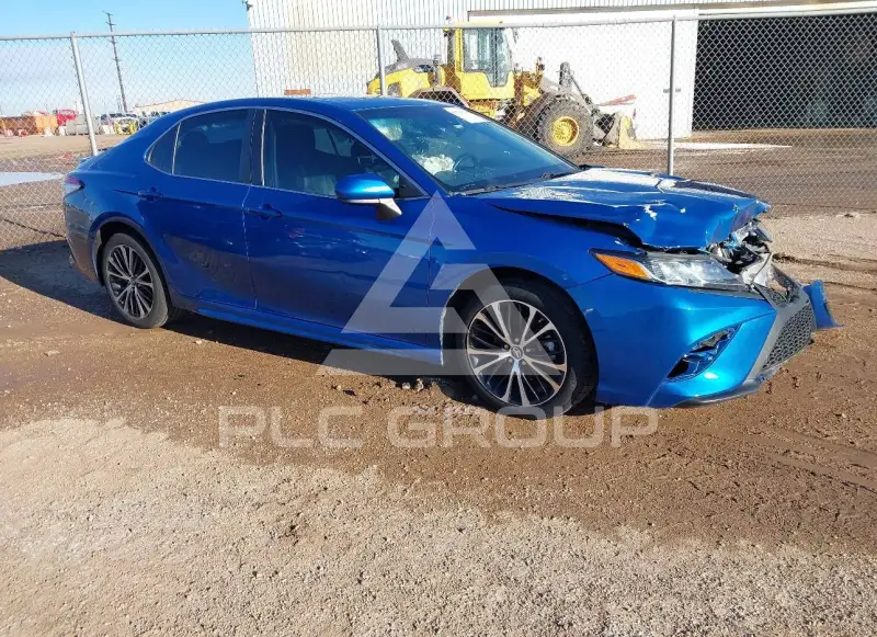 2018 Toyota CAMRY фото