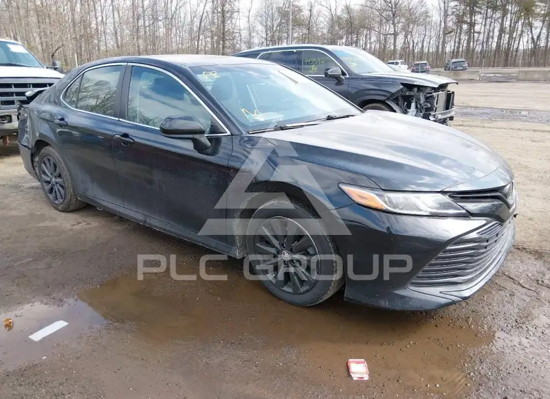 2018 Toyota CAMRY фото
