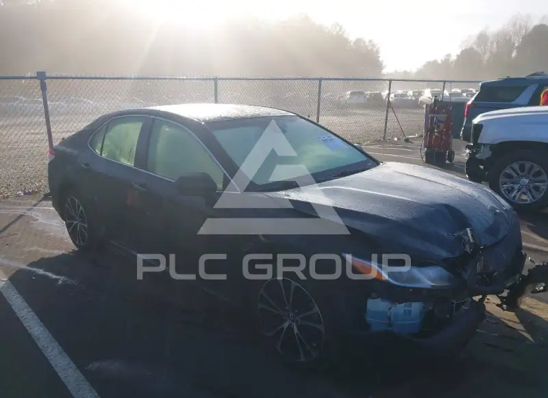 2018 Toyota CAMRY фото