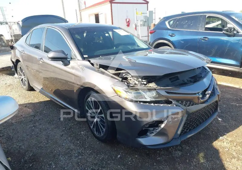 2018 Toyota CAMRY фото