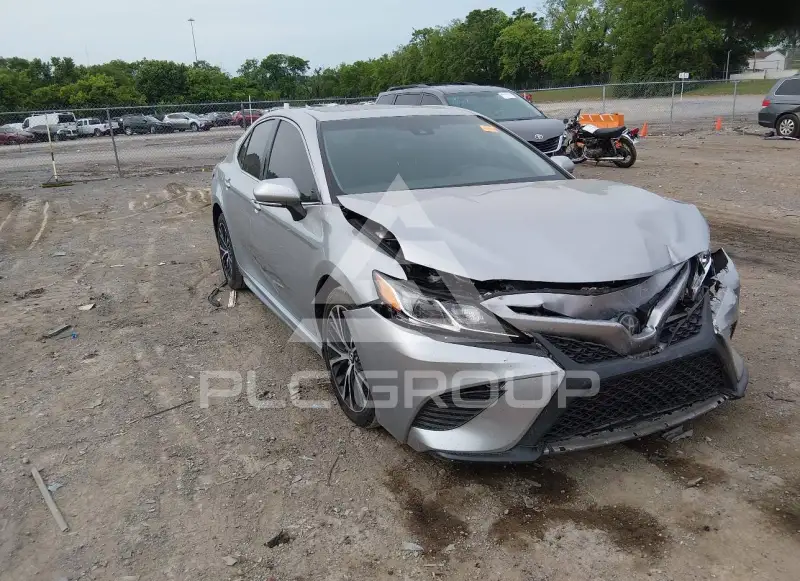 2018 Toyota CAMRY фото