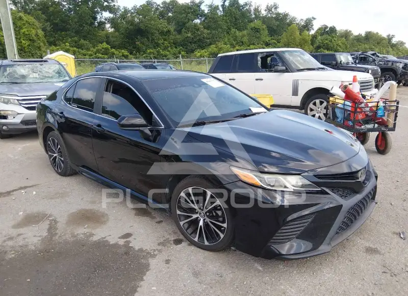 2018 Toyota CAMRY фото