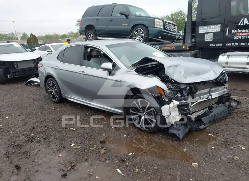 2018 Toyota CAMRY фото
