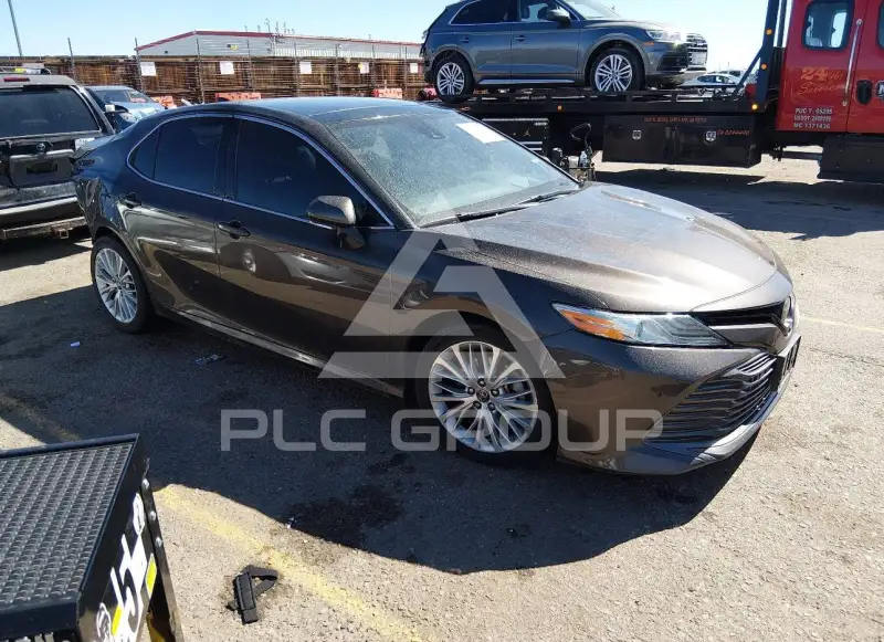2018 Toyota CAMRY фото