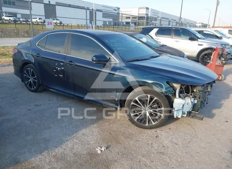 2018 Toyota CAMRY photo