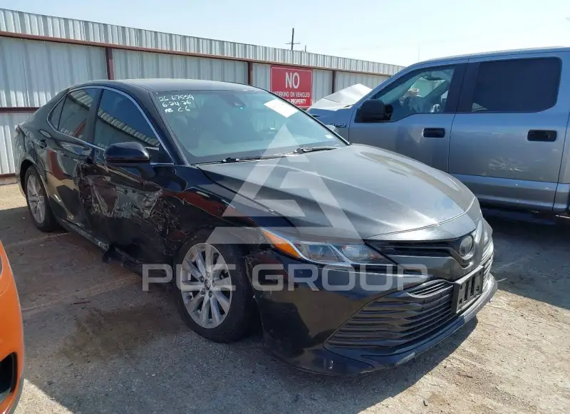 2018 Toyota CAMRY фото