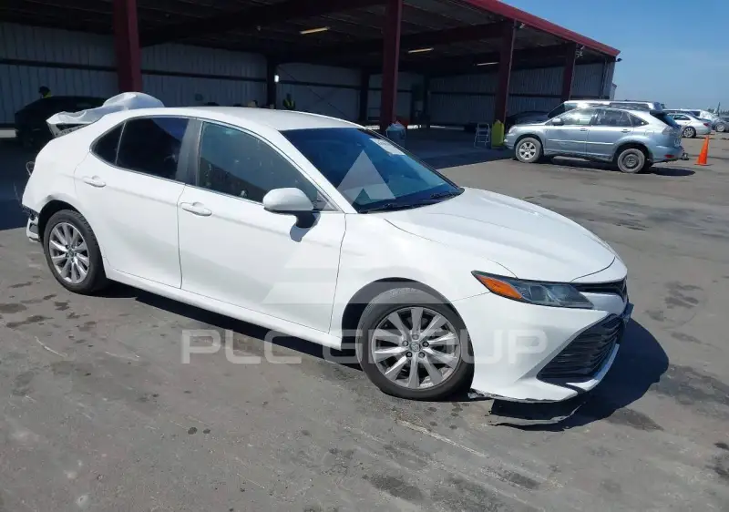2018 Toyota CAMRY photo