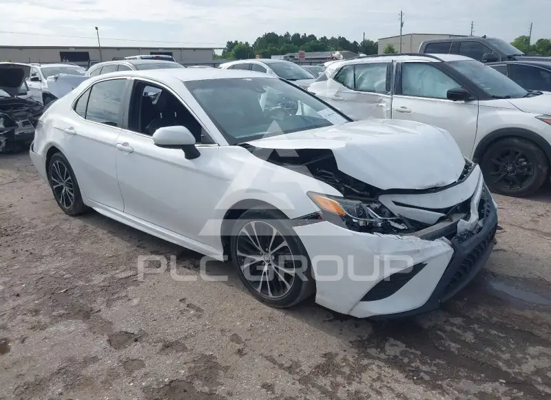 2018 Toyota CAMRY photo