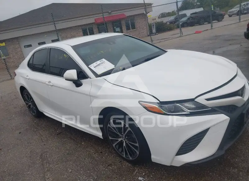 2018 Toyota CAMRY photo