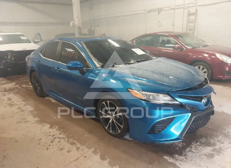 2018 Toyota CAMRY фото