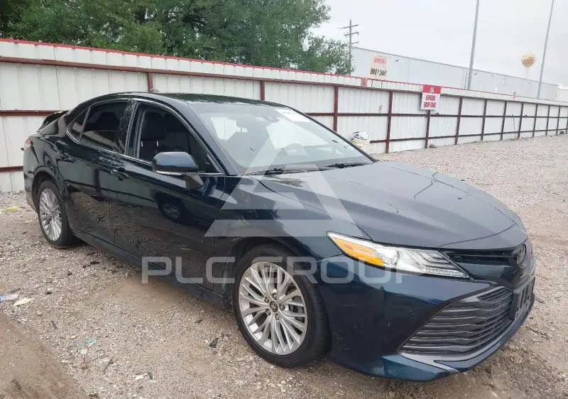 2018 Toyota CAMRY фото