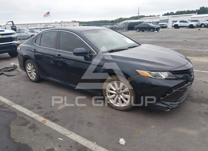 2018 Toyota CAMRY фото