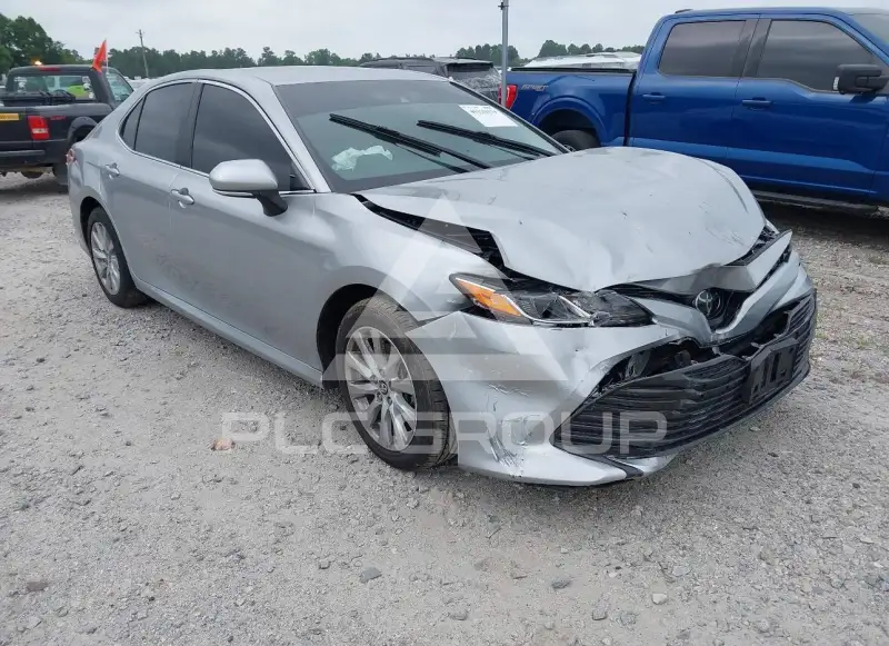 2018 Toyota CAMRY photo