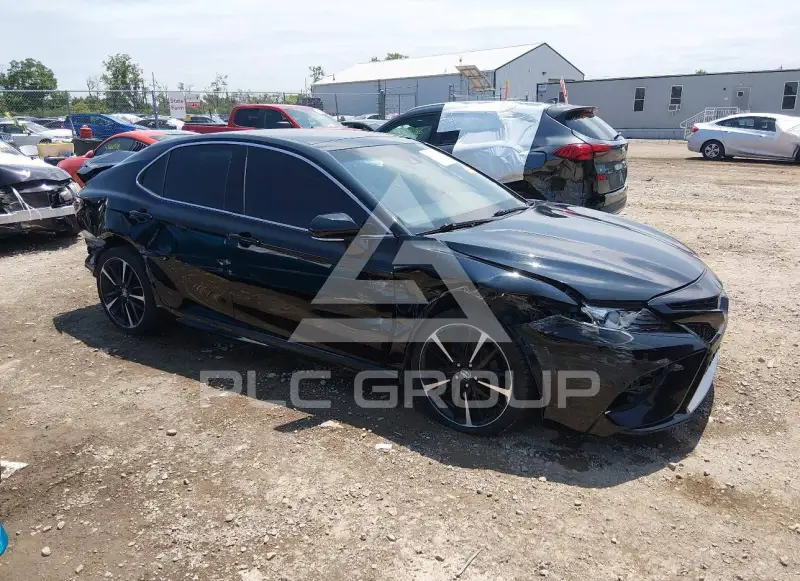 2018 Toyota CAMRY фото
