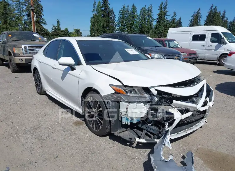 2018 Toyota CAMRY фото