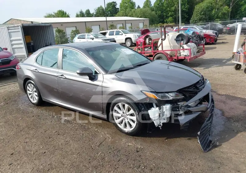2018 Toyota CAMRY photo
