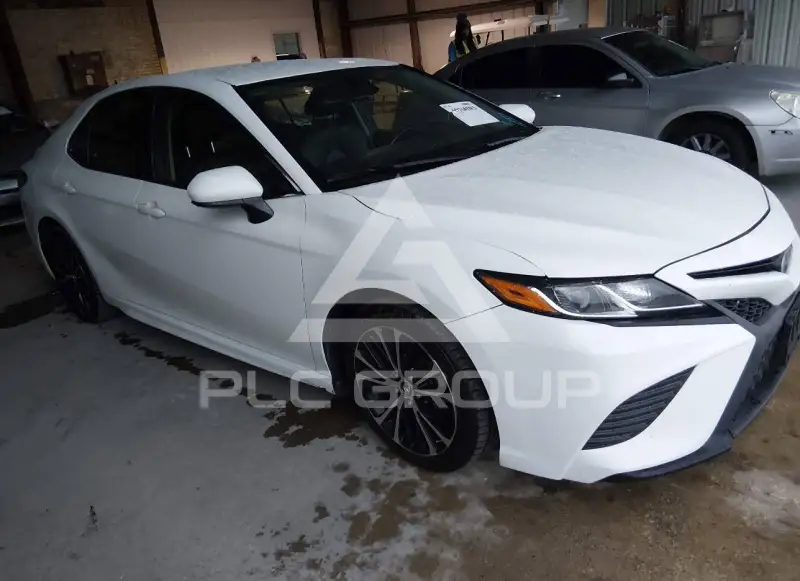 2018 Toyota CAMRY фото