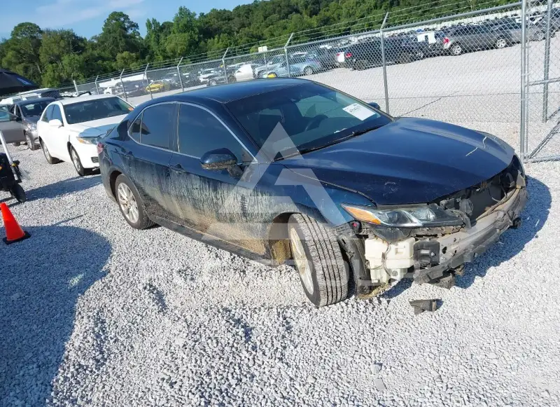 2018 Toyota CAMRY фото
