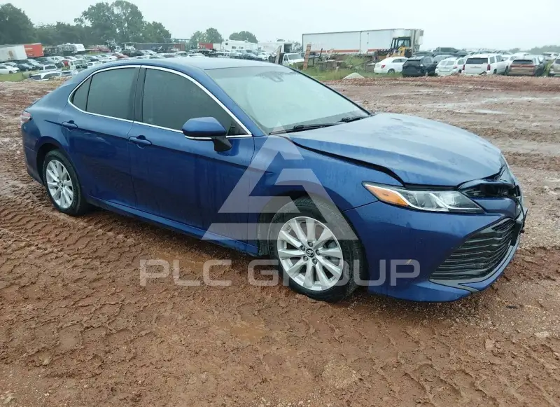 2018 Toyota CAMRY фото