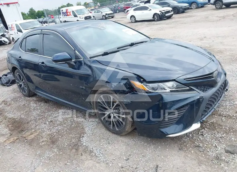 2018 Toyota CAMRY фото
