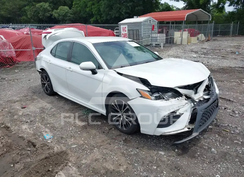 2018 Toyota CAMRY фото