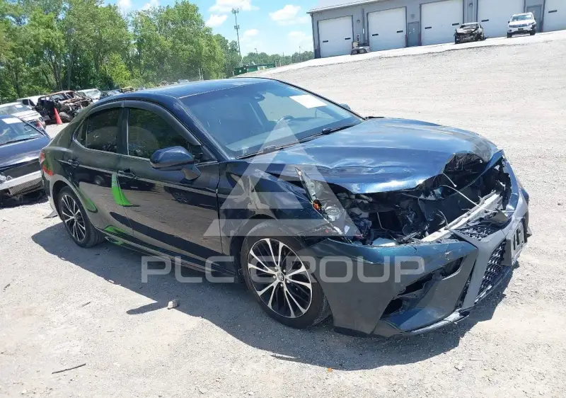 2018 Toyota CAMRY фото