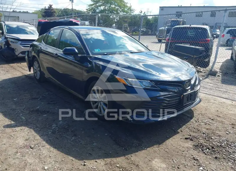 2018 Toyota CAMRY фото